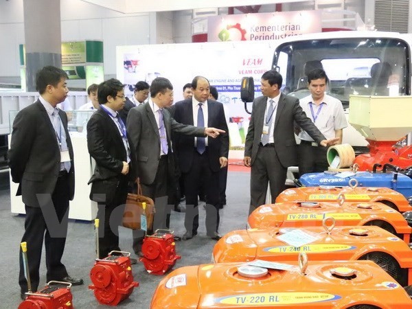 Vietnam is displaying agriculture technologies at the INAGRITECH Indonesia 2016 (Photo: VNA)